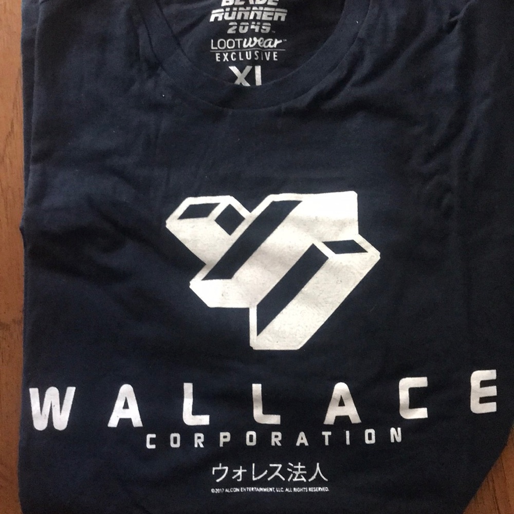 Blade runner 2049 T-Shirt LOOT CRATE EXCLUSIVE